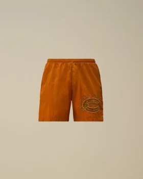 Badeshorts mit Eco-Chrome R-Grafikstickerei