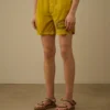Badeshorts mit Eco-Chrome R-Grafikstickerei