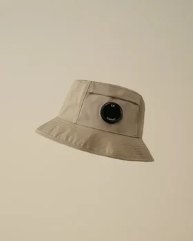 Bucket-Hat mit Chrome-R-Lens
