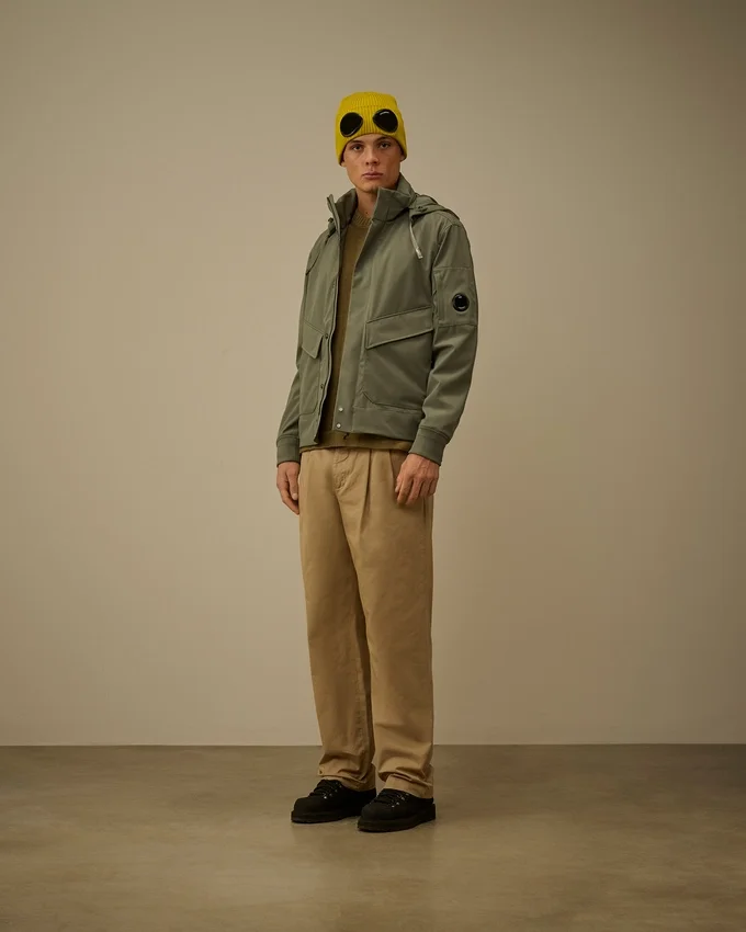 C.P. Shell-R Hidden Hood Lens Jacke