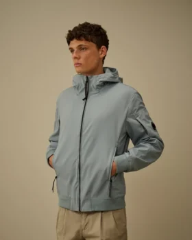 C.P. Shell-R Kapuzenjacke „Lens“