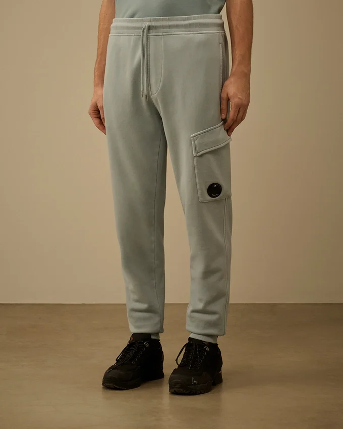 Cargo-Sweathose aus diagonal gewebtem Baumwollfleece mit Lens-Detail