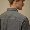 Chambray-Hemd mit kurzen Ärmeln und Knopfleiste