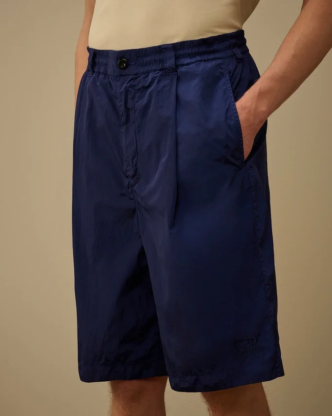 Chrome-R Boxy Pinces Shorts