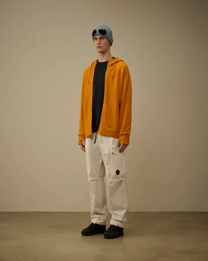 Diagonal Raised Fleece Goggle Sweatshirt