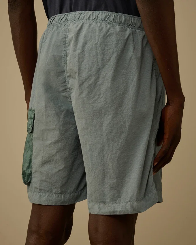 Flatt Nylon-Cargo-Badeshorts mit gemischten Linsen