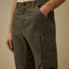 Flatt Nylon-Cargohose in regulärer Passform