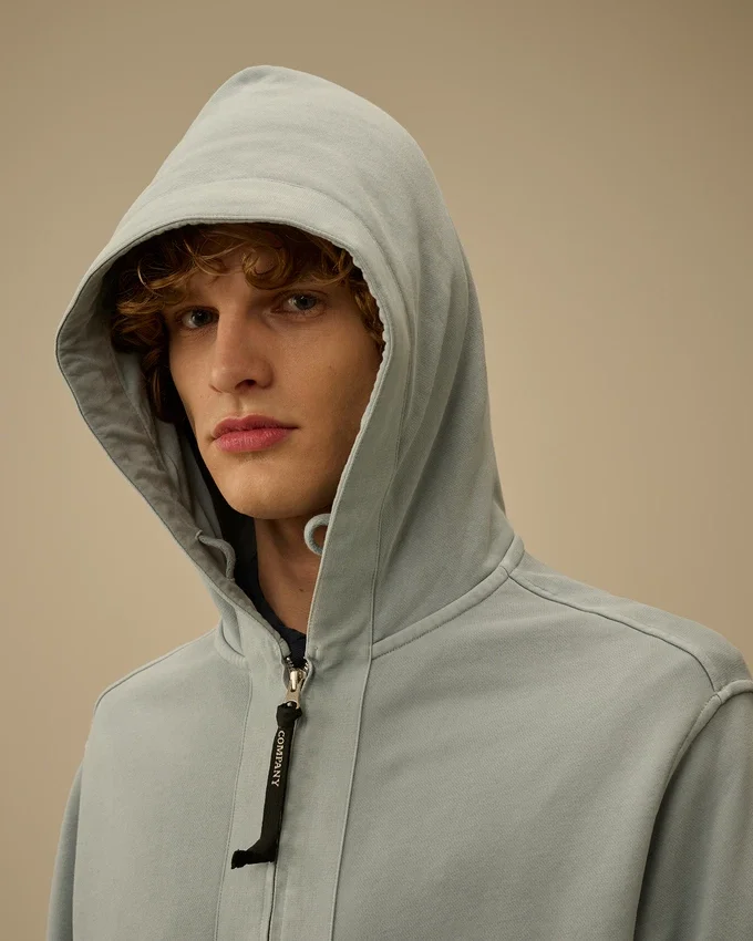 Kapuzen-Sweatshirt aus Baumwoll-Diagonal-Fleece mit Reißverschluss
