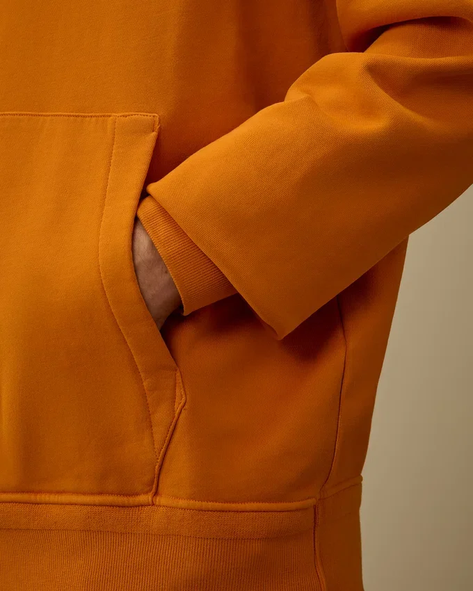 Kapuzen-Sweatshirt aus diagonal gewebtem Baumwoll-Fleece