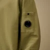 Leichtes Fleece-Sweatshirt mit halbem Reißverschluss und Lens-Print