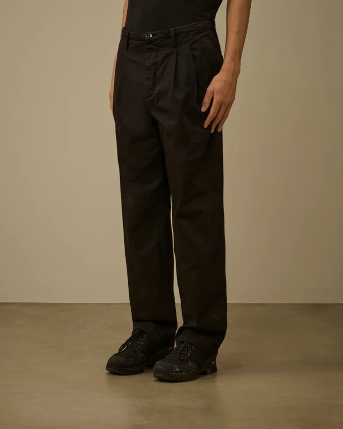 Lockere Hose aus Baumwollgabardine