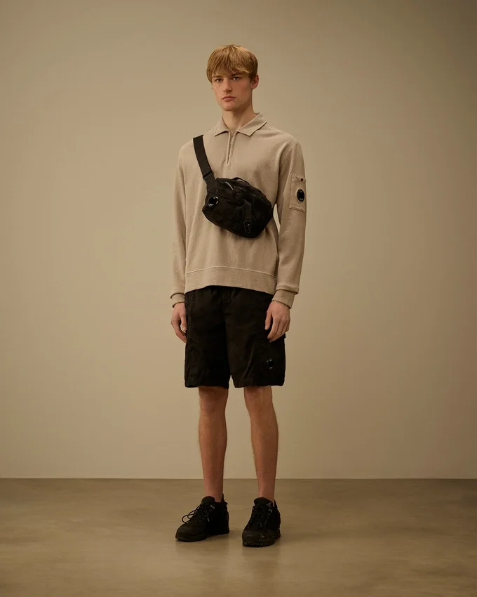 Malfilè-Fleece-Sweatshirt mit halbem Reißverschluss und Linsenmotiv
