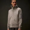 Metropolis Series: Kapuzen-Sweatshirt aus Stretch-Fleece