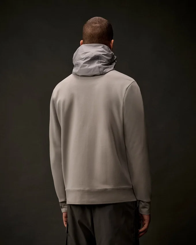 Metropolis Series: Kapuzen-Sweatshirt aus Stretch-Fleece