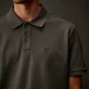 Metropolis Series: Kurzarm-Polo aus Stretch-Piqué