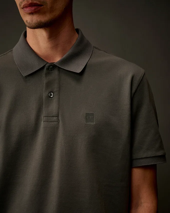 Metropolis Series: Kurzarm-Polo aus Stretch-Piqué