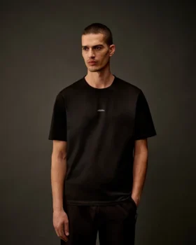Metropolis Series: Kurzarm-T-Shirt aus merzerisiertem Jersey mit Logo auf der Brust