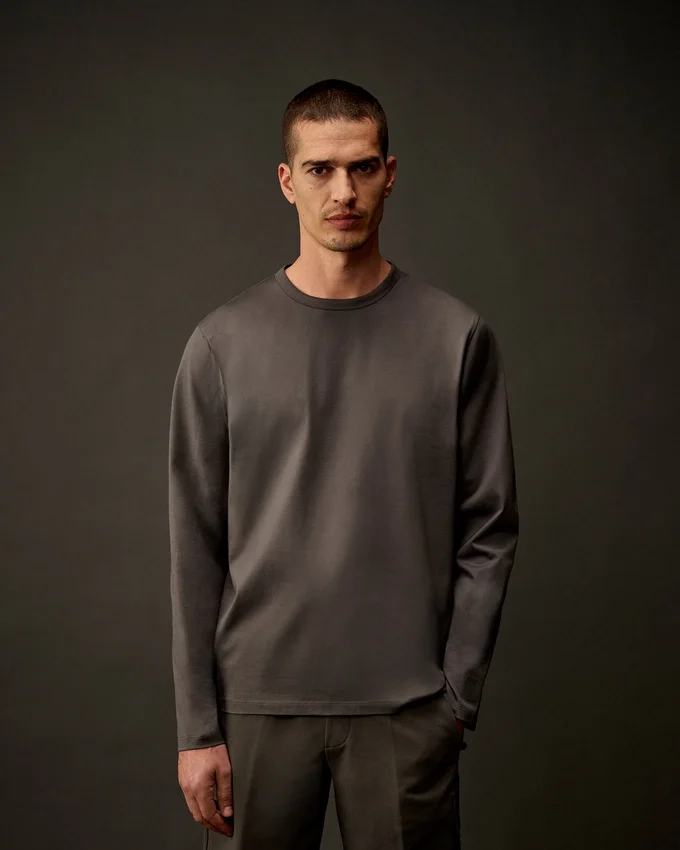 Metropolis Series: Langarm-T-Shirt aus merzerisiertem Jersey