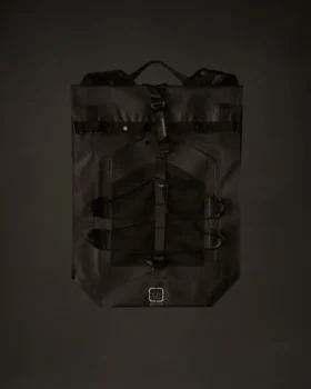 Metropolis Series: Rucksack mit gummierten Applikationen