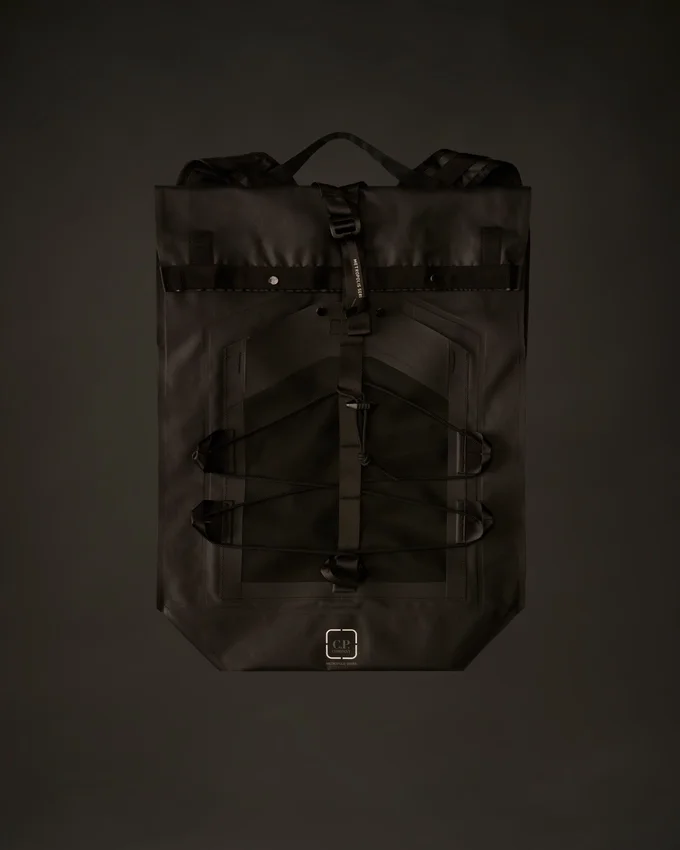 Metropolis Series: Rucksack mit gummierten Applikationen