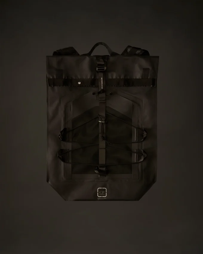 Metropolis Series: Rucksack mit gummierten Applikationen
