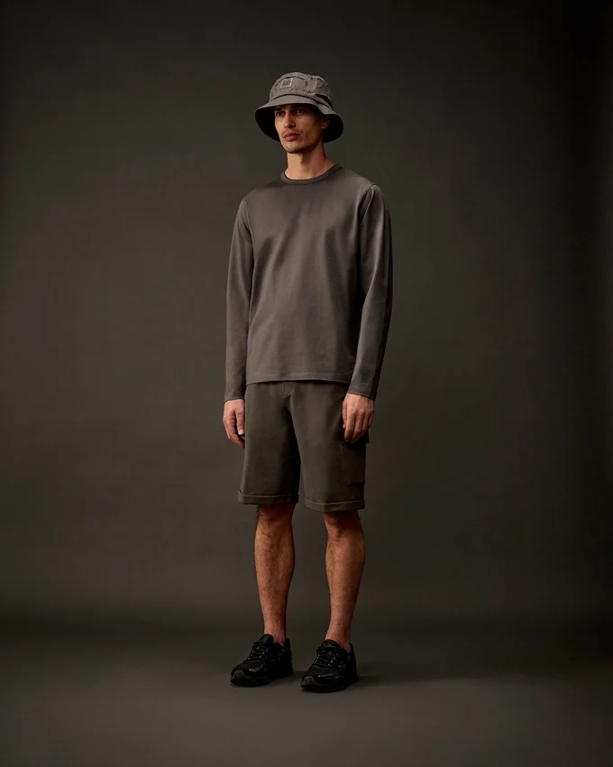 Metropolis Series Stretch-Fleece-Cargo-Sweatshorts