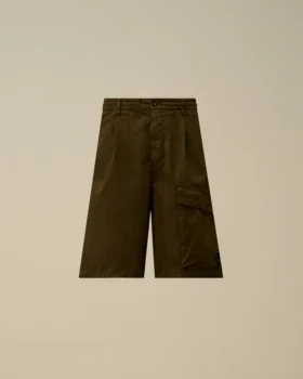 Micro-Reps Boxy Lens Shorts