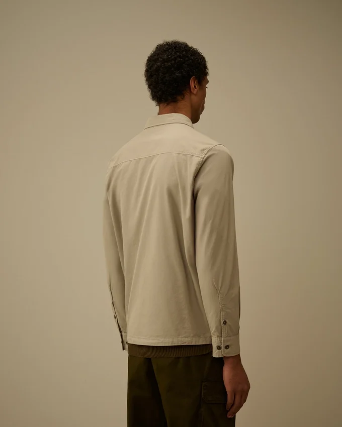Overshirt aus Bio-Gabardine mit Reißverschluss und Lens-Fach