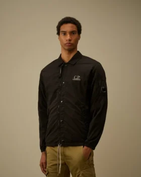 Overshirt mit Reißverschluss und Chrome-R-Grafik