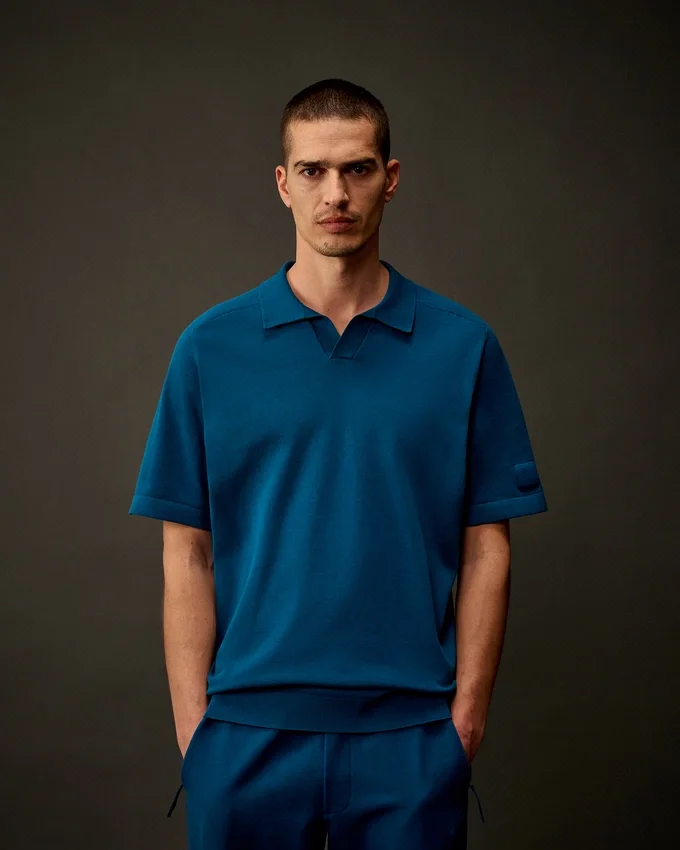 Polo-Pullover aus Stretch-Baumwolle aus der Metropolis Series