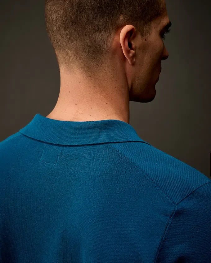 Polo-Pullover aus Stretch-Baumwolle aus der Metropolis Series