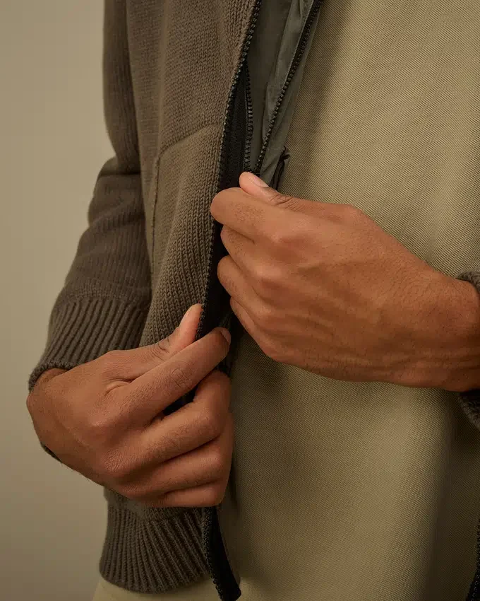 Strickjacke mit Reißverschluss aus Baumwollmischung