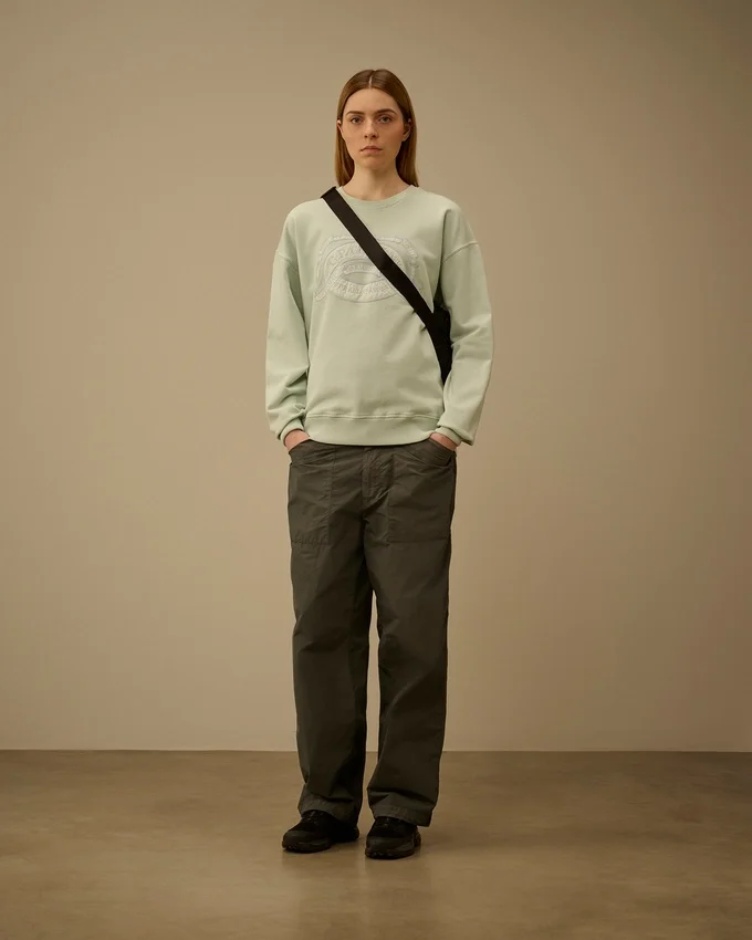 Sweatshirt mit Rundhalsausschnitt, „Boxy Logo“ und Diagonal-Fleece