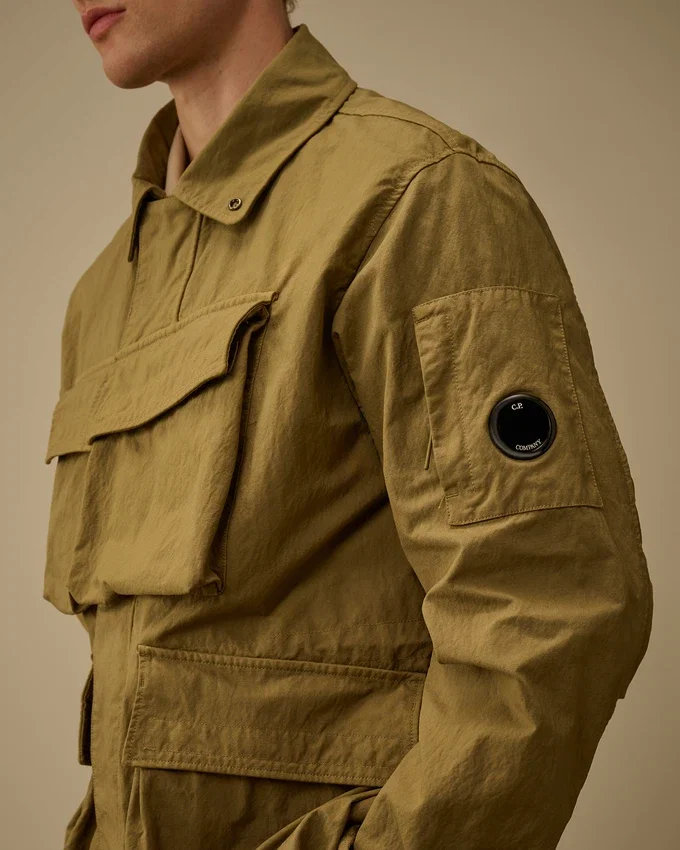 Twill-Jacke mit Reißverschluss für die Augenlinsen