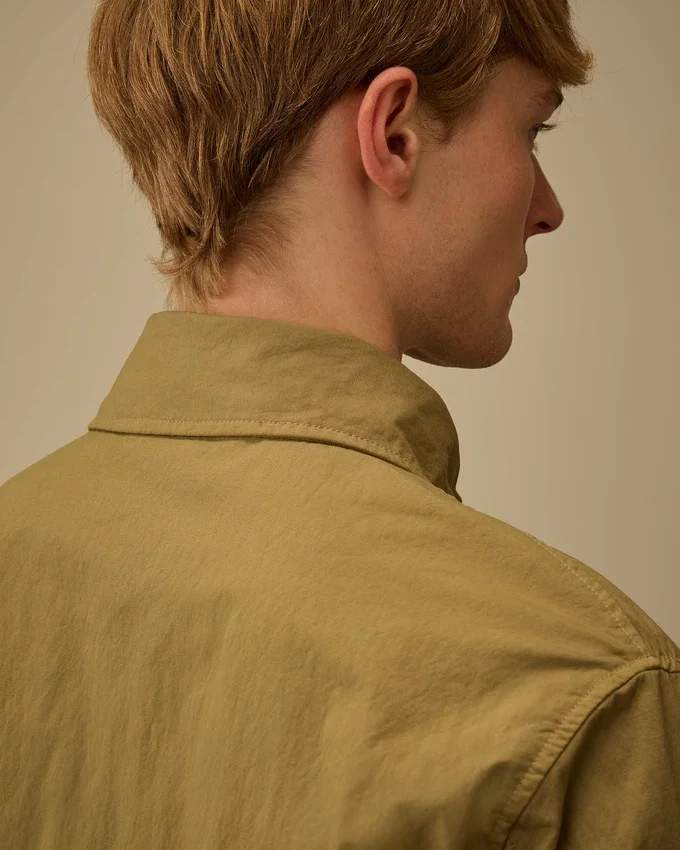 Twill-Jacke mit Reißverschluss für die Augenlinsen