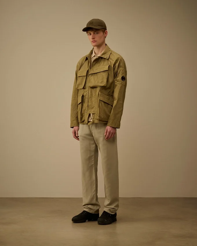 Twill-Jacke mit Reißverschluss für die Augenlinsen