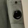 U16 Baumwoll-Sweatshirt mit Rundhalsausschnitt und Lens-Motiv