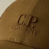 U16 Gabardine-Kappe mit Gläsern