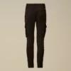 U16 Stretch-Gabardine-Cargo-Hose mit Lens-Detail