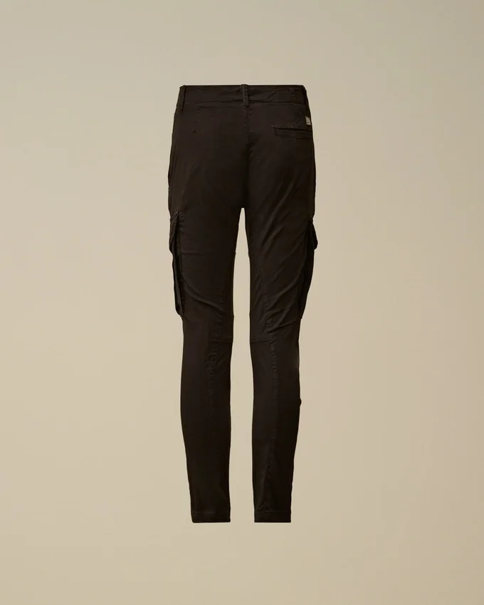 U16 Stretch-Gabardine-Cargo-Hose mit Lens-Detail