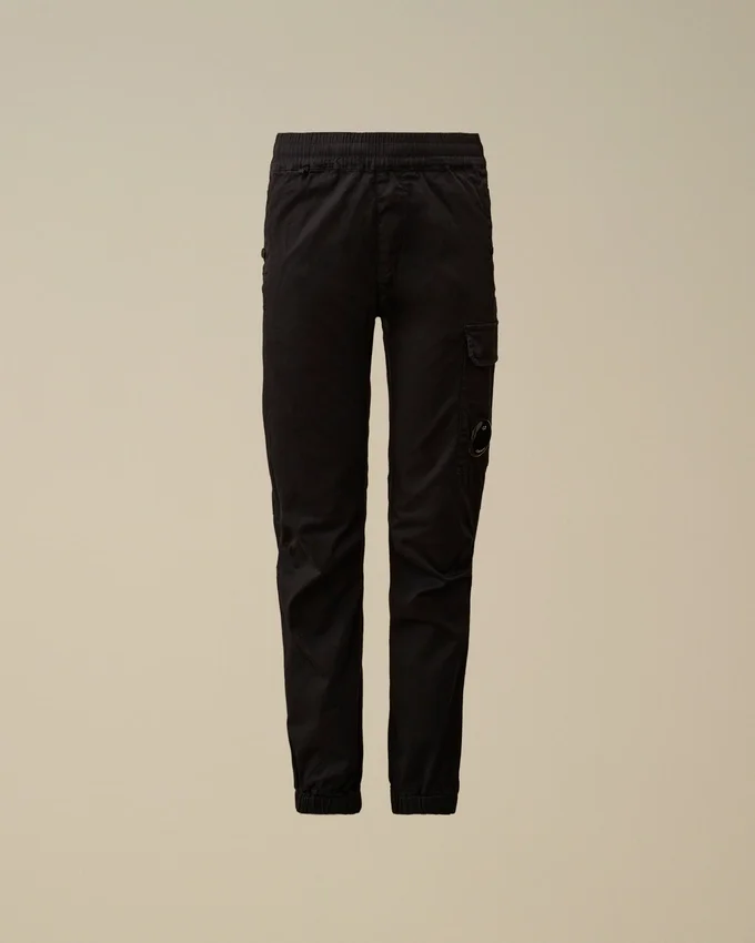 U16 Stretch-Gabardine-Cargo-Sweathose mit Lens-Detail