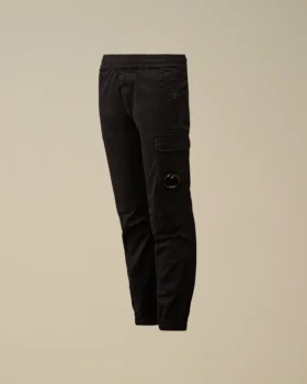 U16 Stretch-Gabardine-Cargo-Sweathose mit Lens-Detail