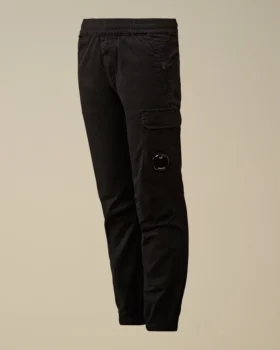 U16 Stretch-Gabardine-Cargo-Sweathose mit Lens-Detail